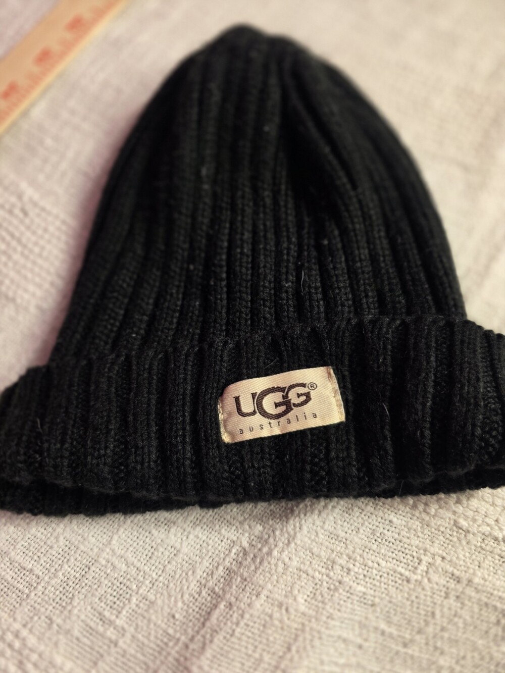 UGG Australia Black Knit Acrylic Beanie Hat Winter Cap